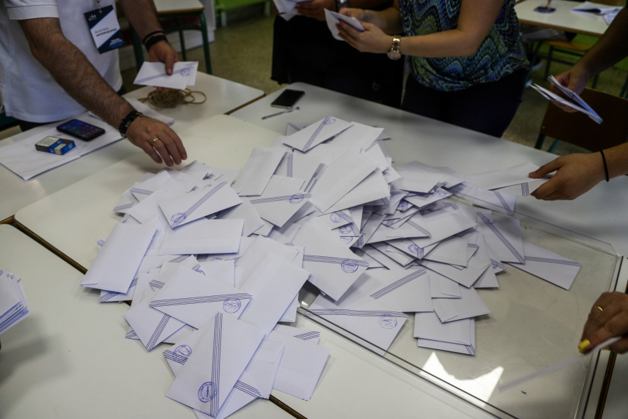 Δημοσκόπηση Pulse: Στο 6,5% η διαφορά ΝΔ με ΣΥΡΙΖΑ -Ποιον θέλουν για πρωθυπουργό οι ψηφοφόροι