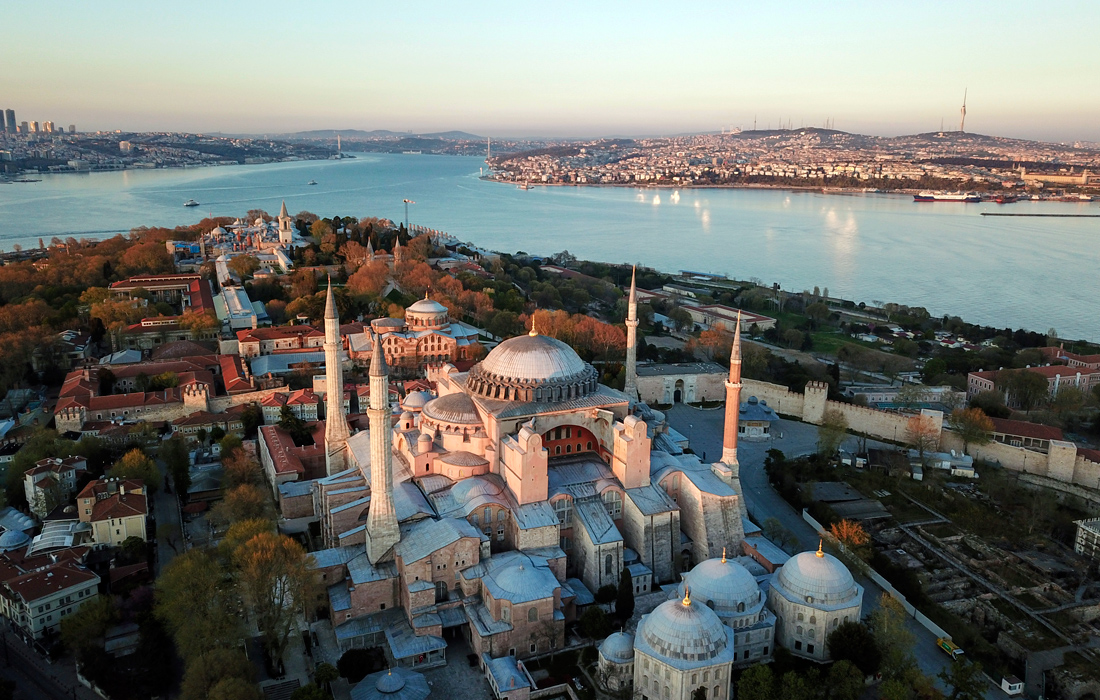 Προειδοποίηση από τον Ευθύμη Λέκκα: Στην Κωνσταντινούπολη περιμένουμε μεγάλο σεισμό – Ανησυχία για την Αγία Σοφία