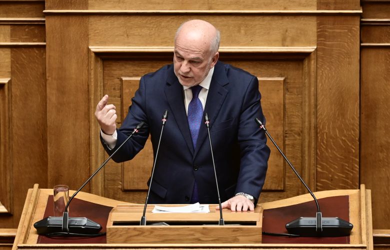 Φλωρίδης για τα Τέμπη: «Ο φάκελος της ανάκρισης θα έχει απαντήσεις σε όλα τα ερωτήματα – Παρακολούθημα του Βελόπουλου ο ΣΥΡΙΖΑ»
