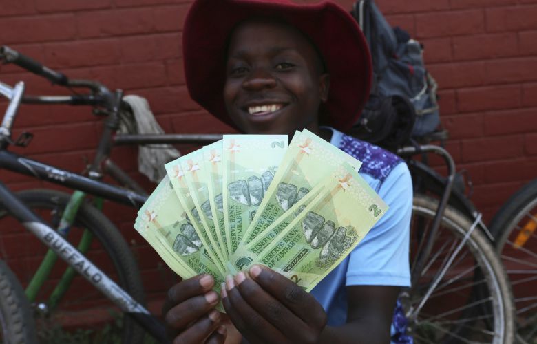 Η Ζιμπάμπουε αλλάζει νόμισμα και υιοθετεί τον «Χρυσό της Ζιμπάμπουε» για να αντιμετωπίσει τον πληθωρισμό