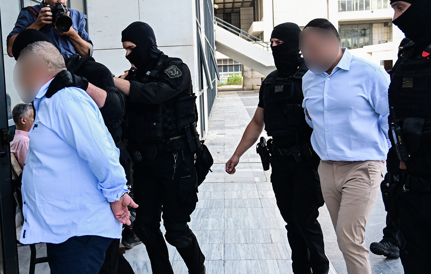 Δολοφονία Καραϊβάζ: Αρνήθηκαν τα δυο αδέλφια την εμπλοκή τους στο έγκλημα – «Ποτέ δεν είχα σχέση με τη Greek mafia»
