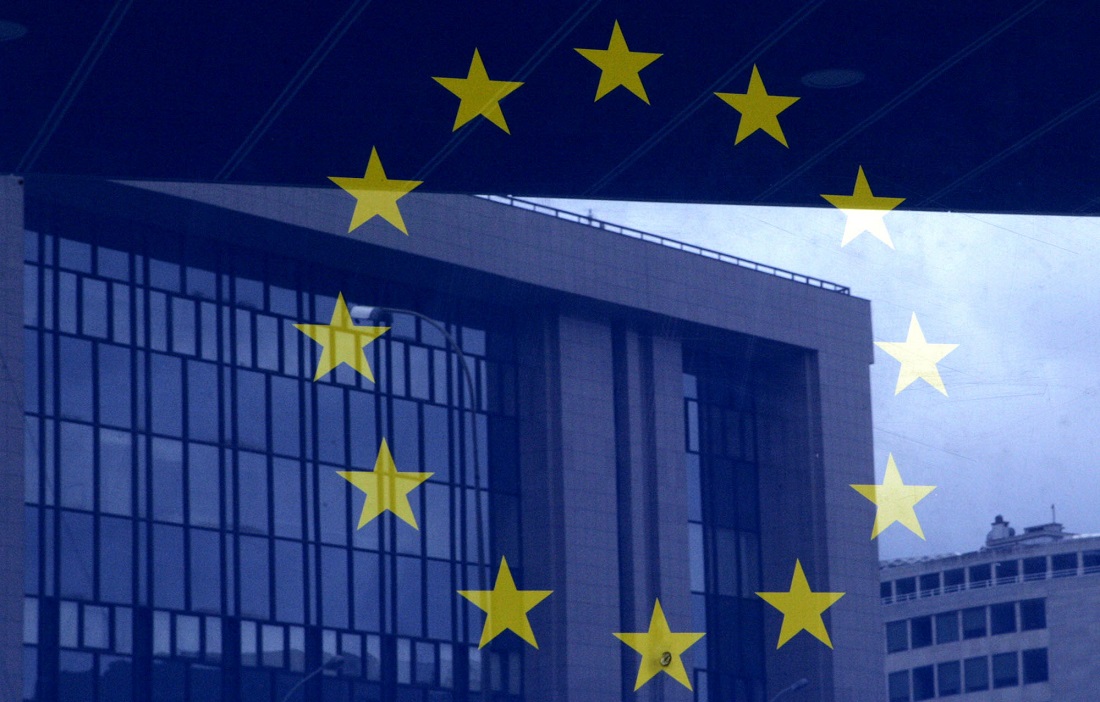 Συνεχίζονται οι διαπραγματεύσεις ανάμεσα σε ΕΕ και ΗΠΑ για τους δασμούς