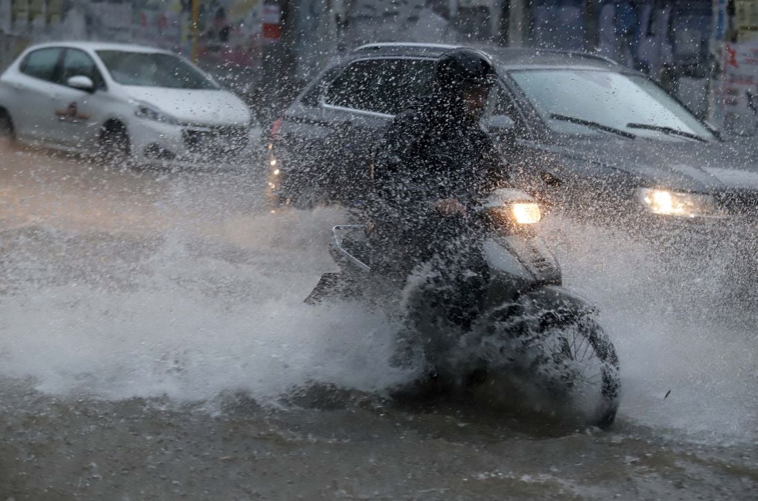 Ραγδαία επιδείνωση του καιρού: Σε ποιες περιοχές θα εκδηλωθούν ισχυρές βροχές και καταιγίδες – Δείτε χάρτες