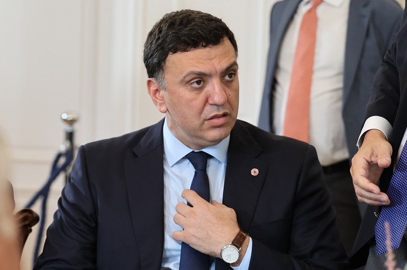 Κικίλιας: Διαρκείς έλεγχοι στην ακτοπλοΐα σε ημερόπλοια