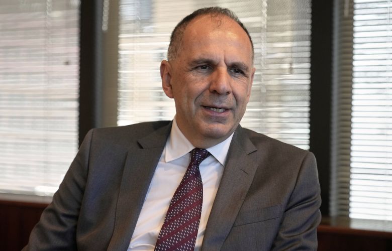 Γεραπετρίτης: «Το έργο της ηλεκτρικής διασύνδεσης Ελλάδας-Κύπρου θα προχωρήσει»