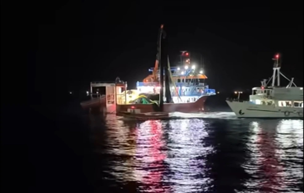 Επεισόδιο με Τούρκους στο Αιγαίο: «Ήμασταν δύο ώρες μόνοι, έριχναν χαμηλά» λέει Έλληνας ψαράς