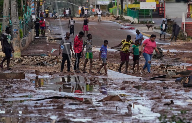 Πάνω από 30 οι νεκροί σε χώρες της Καραϊβικής από τον θανατηφόρο κυκλώνα Μελίσα
