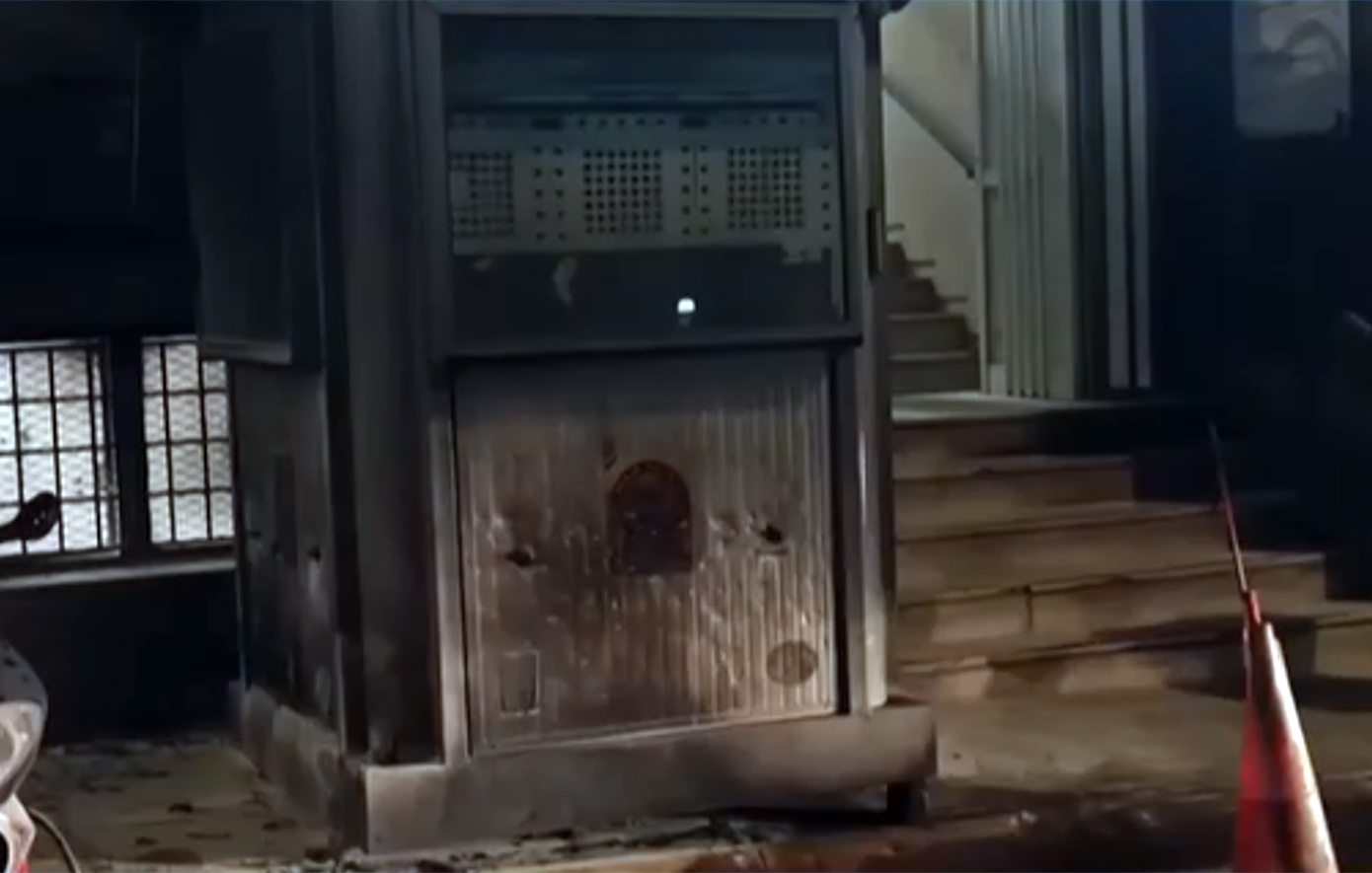 Επιθετική επίθεση με πυρομαχικά στο Τμήμα Ασφάλειας της περιοχής Κυψέλης – 14 συλλήψεις