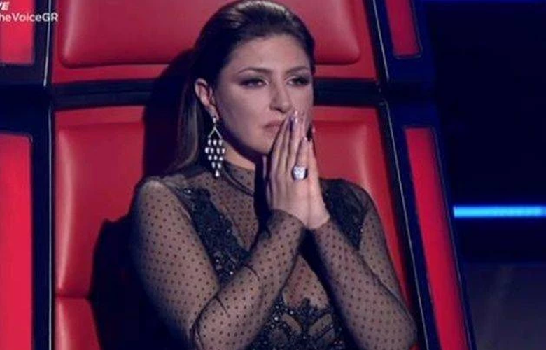 Έλενα Παπαρίζου: Το μήνυμα που «άναψε» φωτιές στους θαυμαστές της – Τι κρύβεται πίσω από τη φράση «θα επιστρέψω ακόμα πιο δυνατή»;