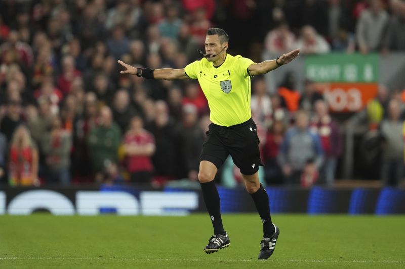 Η ορισμός διαιτητή για το ματς Ολυμπιακός-Λεβερκούζεν.