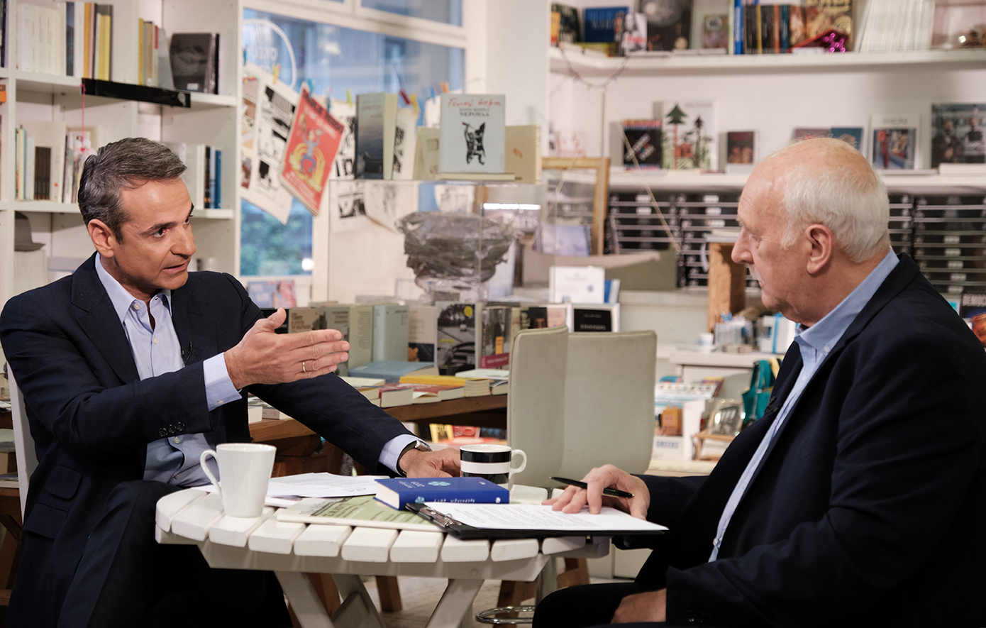 Μητσοτάκης για Γιώργο Παπαδάκη: σχόλιο για τη θέση του στην ελληνική τηλεόραση.