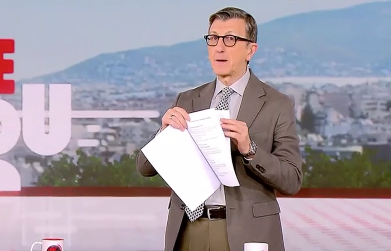 Σχόλιο Πορτοσάλτε για τη μεταχείριση του Λάκη Γαβαλά από το κράτος εν μέσω χρεοκοπίας.