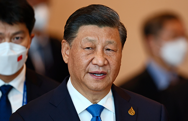 Η συνάντηση του Σι Τζινπίνγκ με τον Βρετανό πρωθυπουργό Στάρμερ.