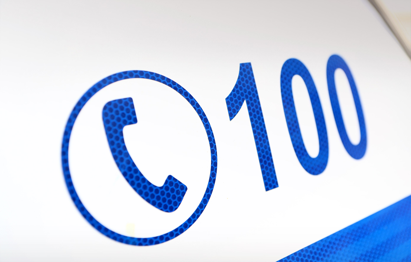 Η λειτουργία της τηλεφωνικής γραμμής «100» της ΕΛΑΣ