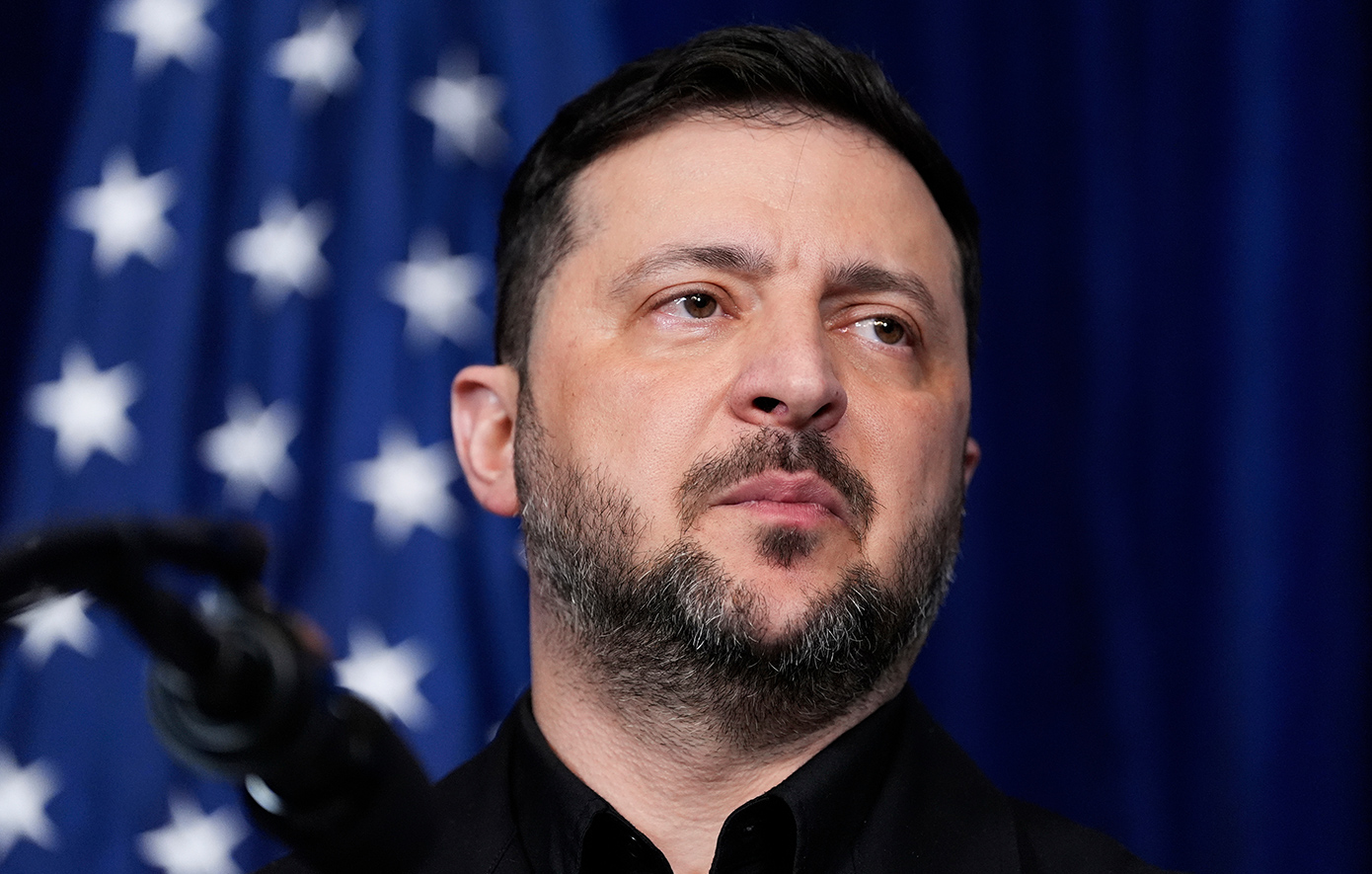 Υπογραφή αμυντικής συνεργασίας Ζελένσκι-Σαουδικής Αραβίας για τεχνογνωσία κατά drone.