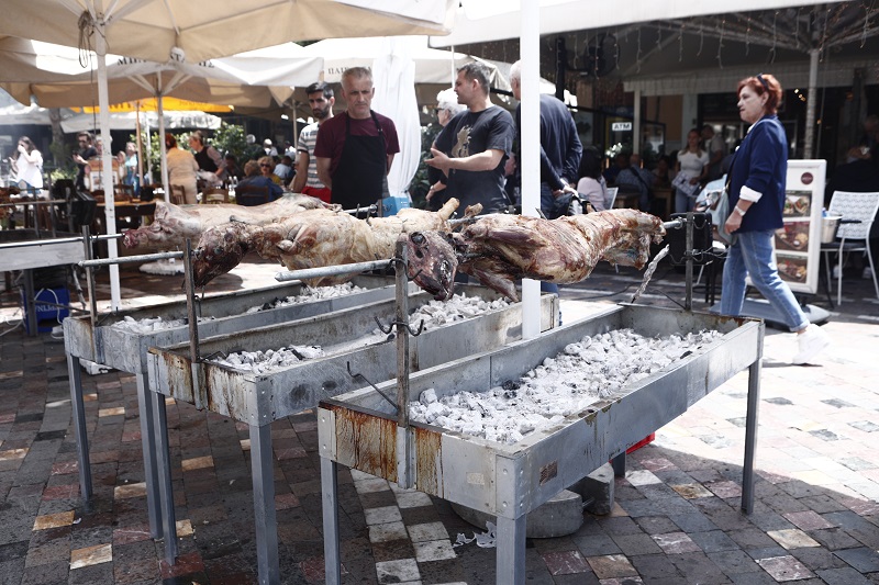 Ο καιρός για το πασχαλινό τραπέζι της 12ης Απριλίου 2026 – Πού αναμένονται βροχές