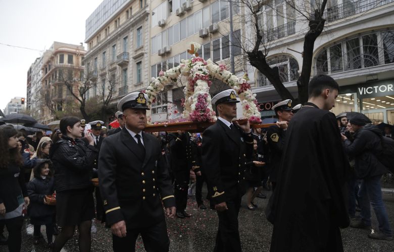 Καιρός Μεγάλης Παρασκευής: αναμενόμενη εξέλιξη ηλιοφάνειας και νεφώσεων.
