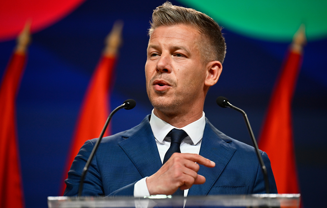 Η πρόταση του Πέτερ Μάγιαρ προς τον πρόεδρο της Ουγγαρίας για παραίτηση και οι συνέπειες σε περίπτωση άρνησης.