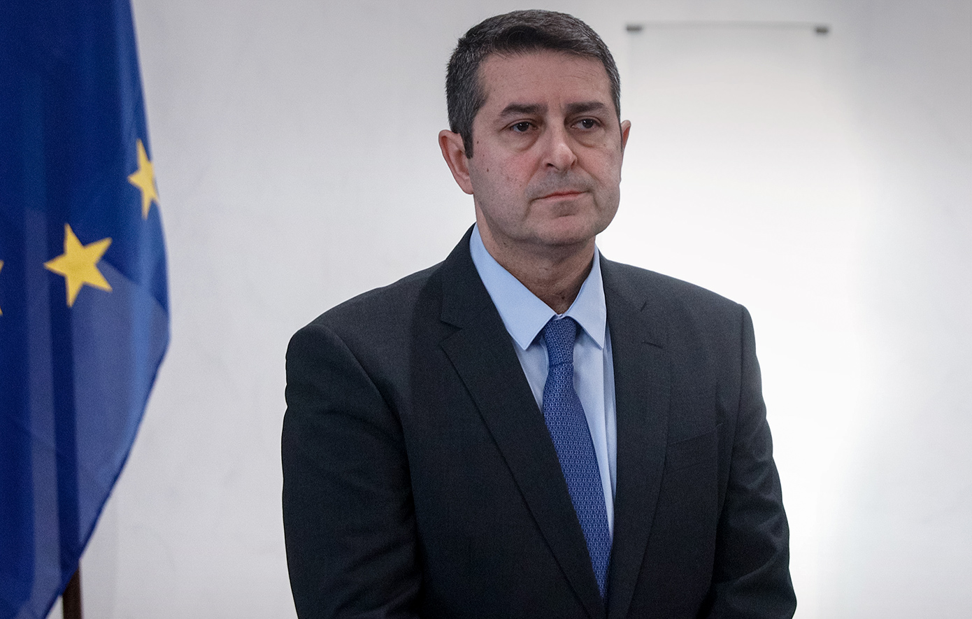 Ρήξη ανευρύσματος στον εγκέφαλο για τον Γιώργο Μυλωνάκη – Στον «Ευαγγελισμό» ο Μητσοτάκης