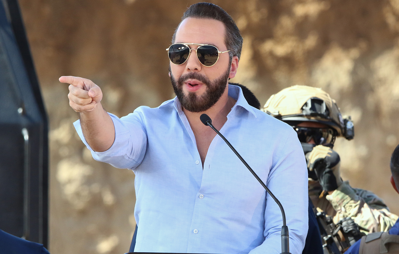 Ελ Σαλβαδόρ: Καταγγελία για κατάργηση δεκάδων συνδικάτων από την κυβέρνηση Μπουκέλε.