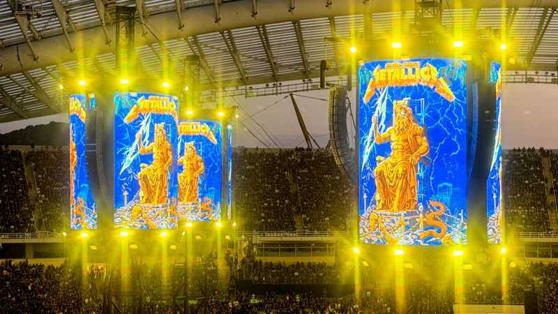 Metallica – Το παρασκήνιο της προετοιμασίας μιας ιστορικής συναυλίας στο ΟΑΚΑ
