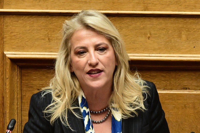 Ρένα Δούρου: Αποκαλύπτει το σχέδιο για τη μεγάλη ανατροπή στον ΣΥΡΙΖΑ